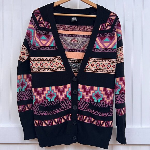 Nollie PacSun Aztec Tribal Print Button Up Cardigan Sweater Women's M Colorful - Picture 3 of 9